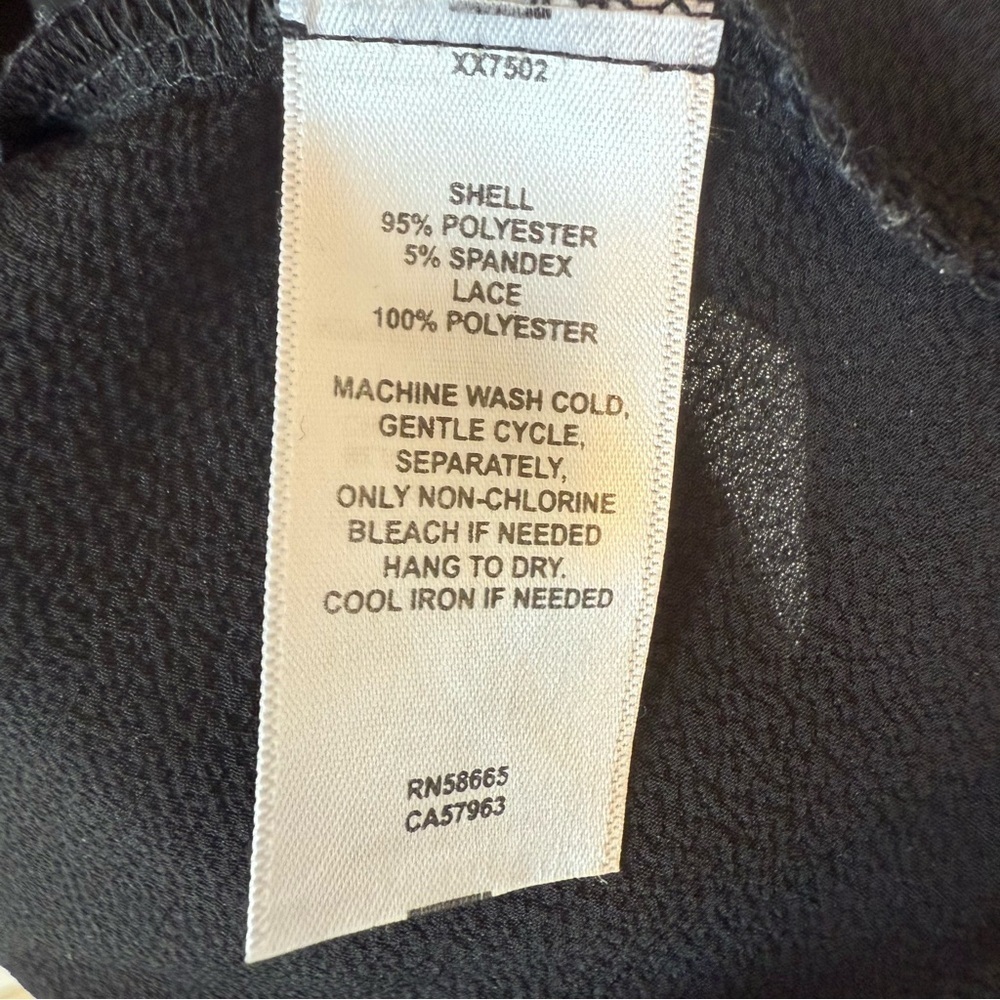 Halogen Plus Size Black Sleeveless Top with Lace Detail - Picture 7 of 7